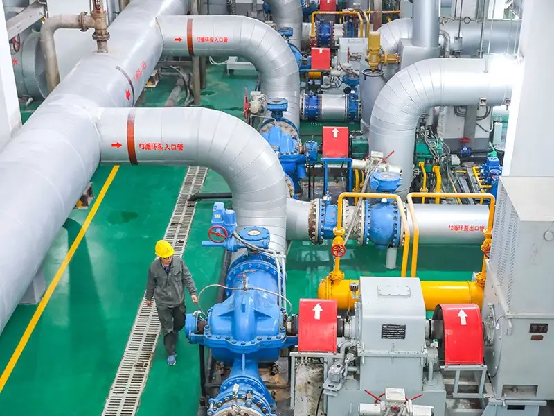 Urban District Heating Network (Large Diameter + High Expansion Capacity + Limited Space)